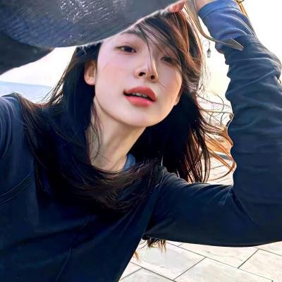 我闪婚了死对头的白月光